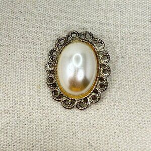 Vintage Filigree Brooch Classic Style Imitation Pearl Gold Tone‎ Retro